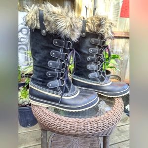 Sorel Black and Brown Lace-Up Boots with Fur